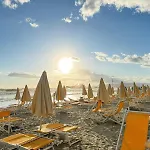 Fronte Mare & Terrazza * Марина-ди-Масса